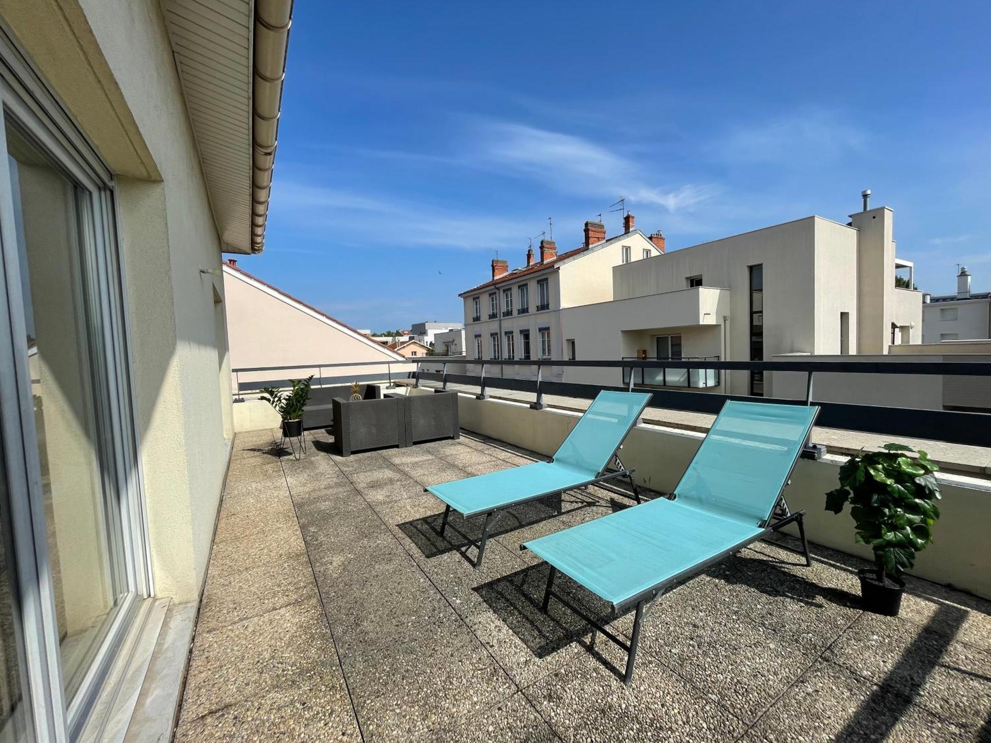 Bngo I Immense Rooftop Lyon I 2 Chambres, 4 Places Parkings, 2 Immenses Terrasses, 8 Personnes Exterior foto
